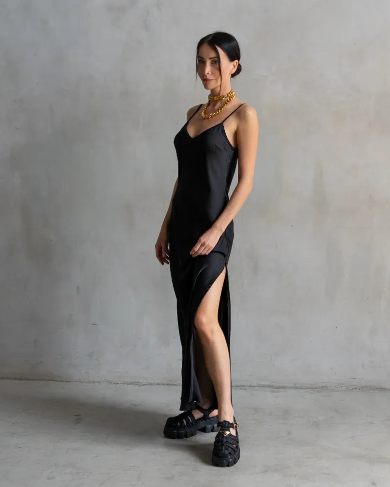 Basic Lennon Zipslip™️ Dress Black