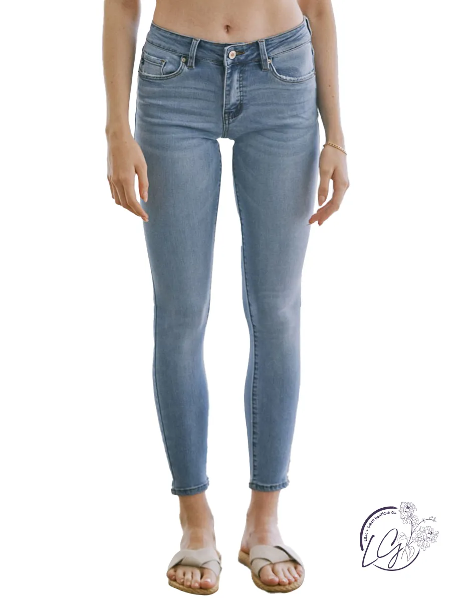 Carmen Mid-Rise Skinny by KanCan