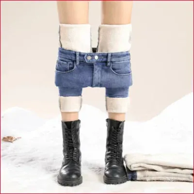 Cozy Slim Fit Fleece-Lined Women’s Jeans