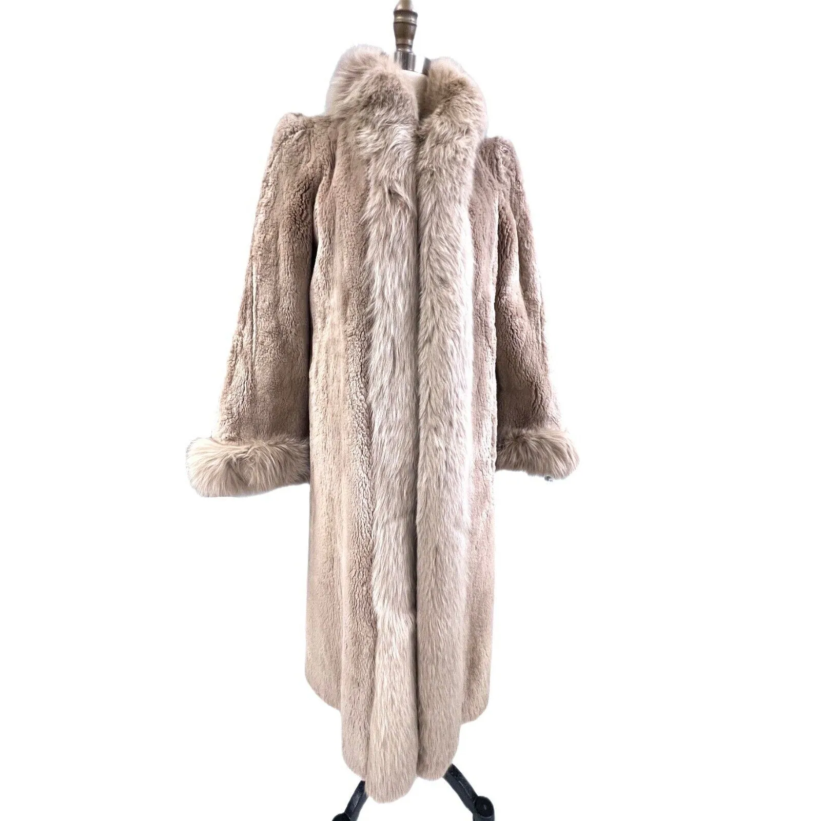 Exquisite Vintage Long Beige Blush Sheared Beaver Coat with Fox Trim  Women's Small