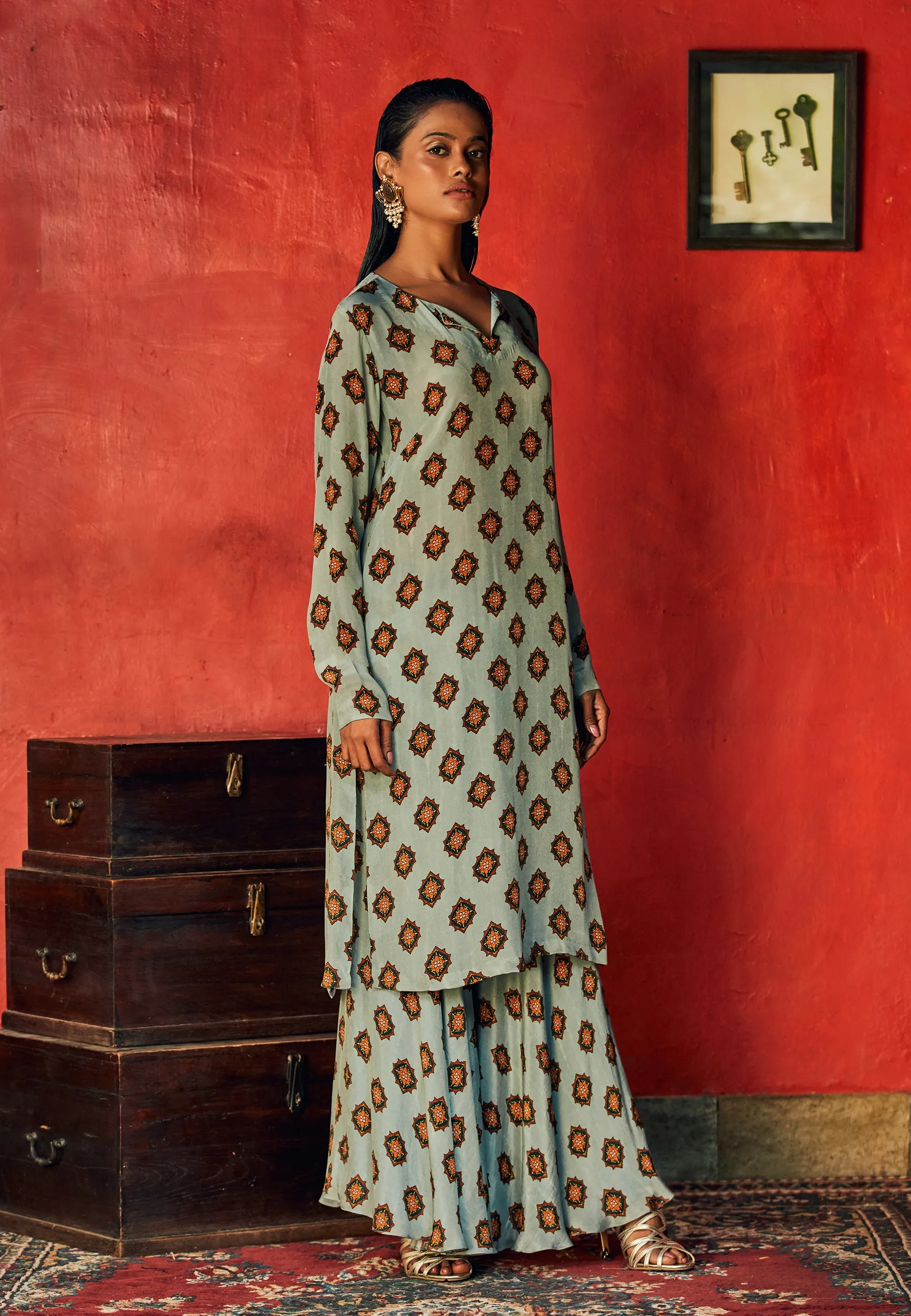 KURTA & BIAS SHARARA PANTS