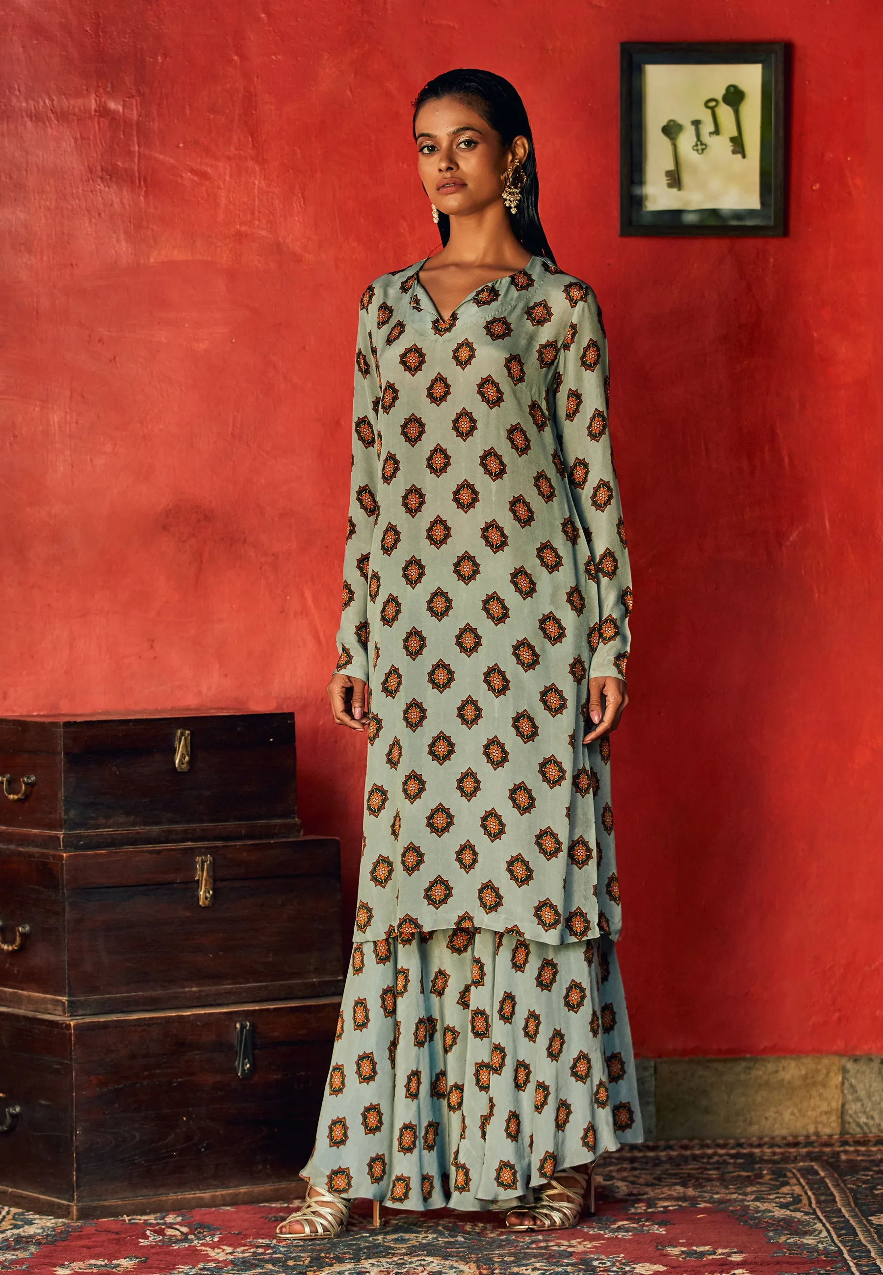 KURTA & BIAS SHARARA PANTS