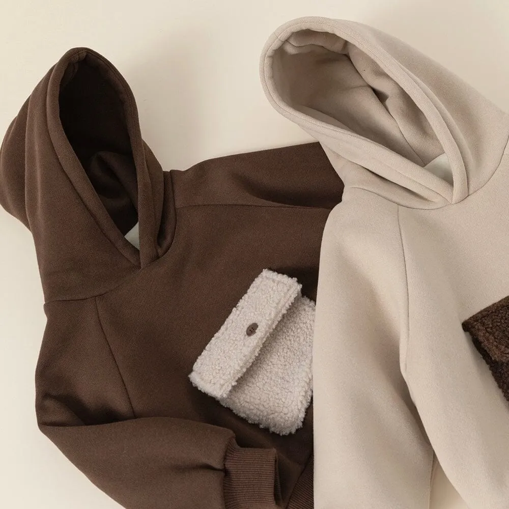 Large Pocket Fleece-Lined Hoodie