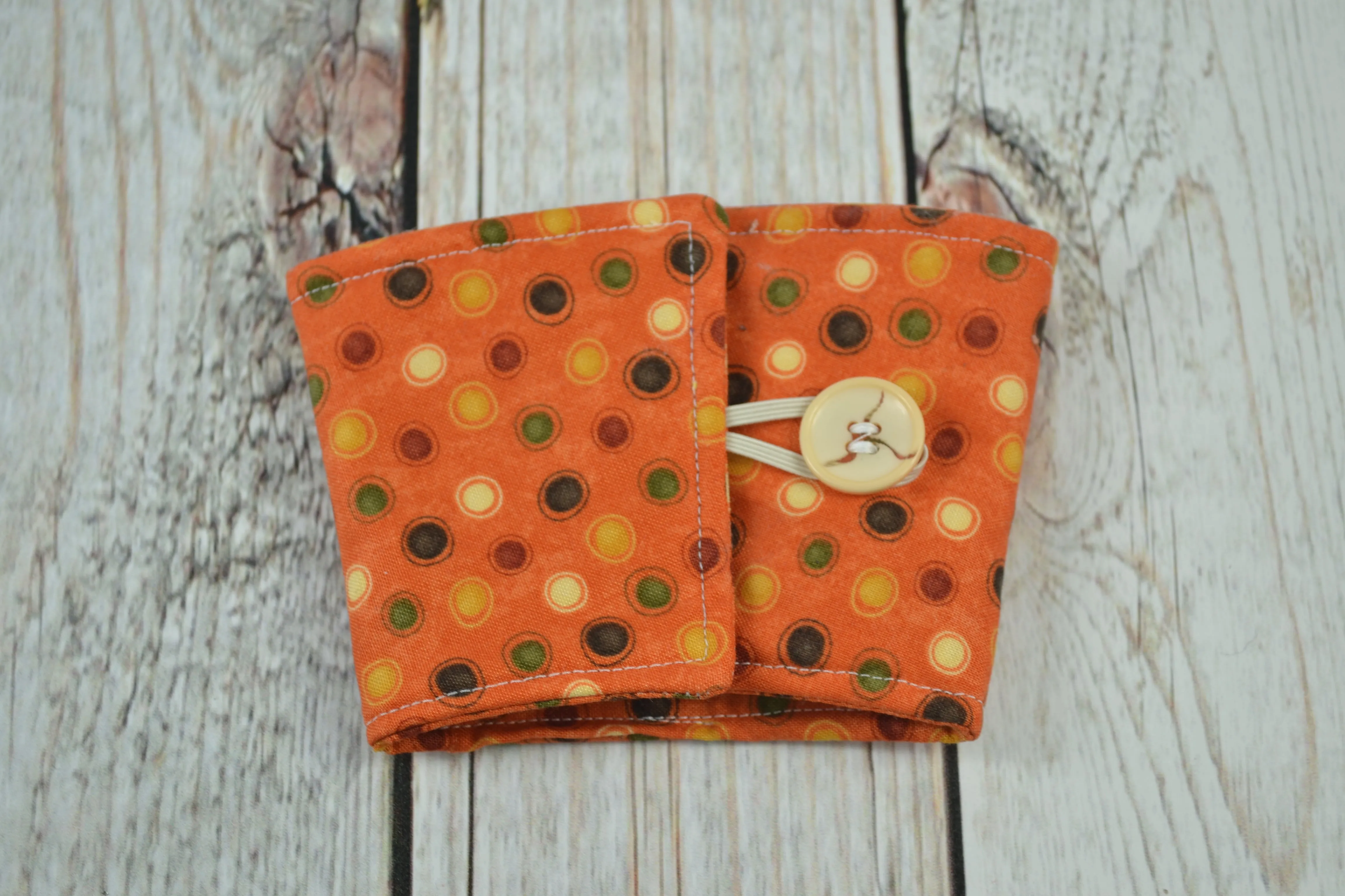 READY MADE Coffee Cozy - Orange Dots