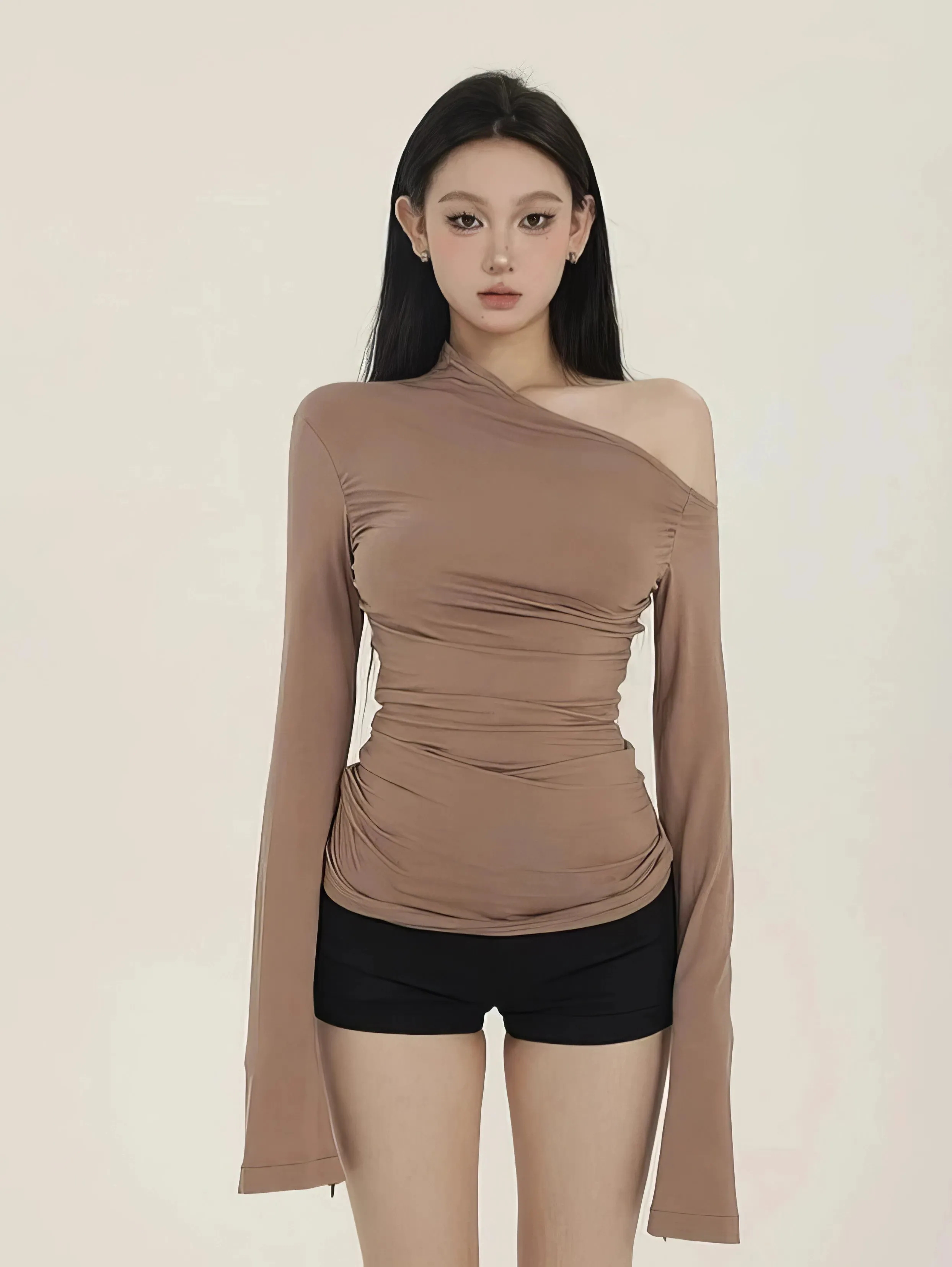 Slim One-Shoulder Ruched Long Sleeve Top