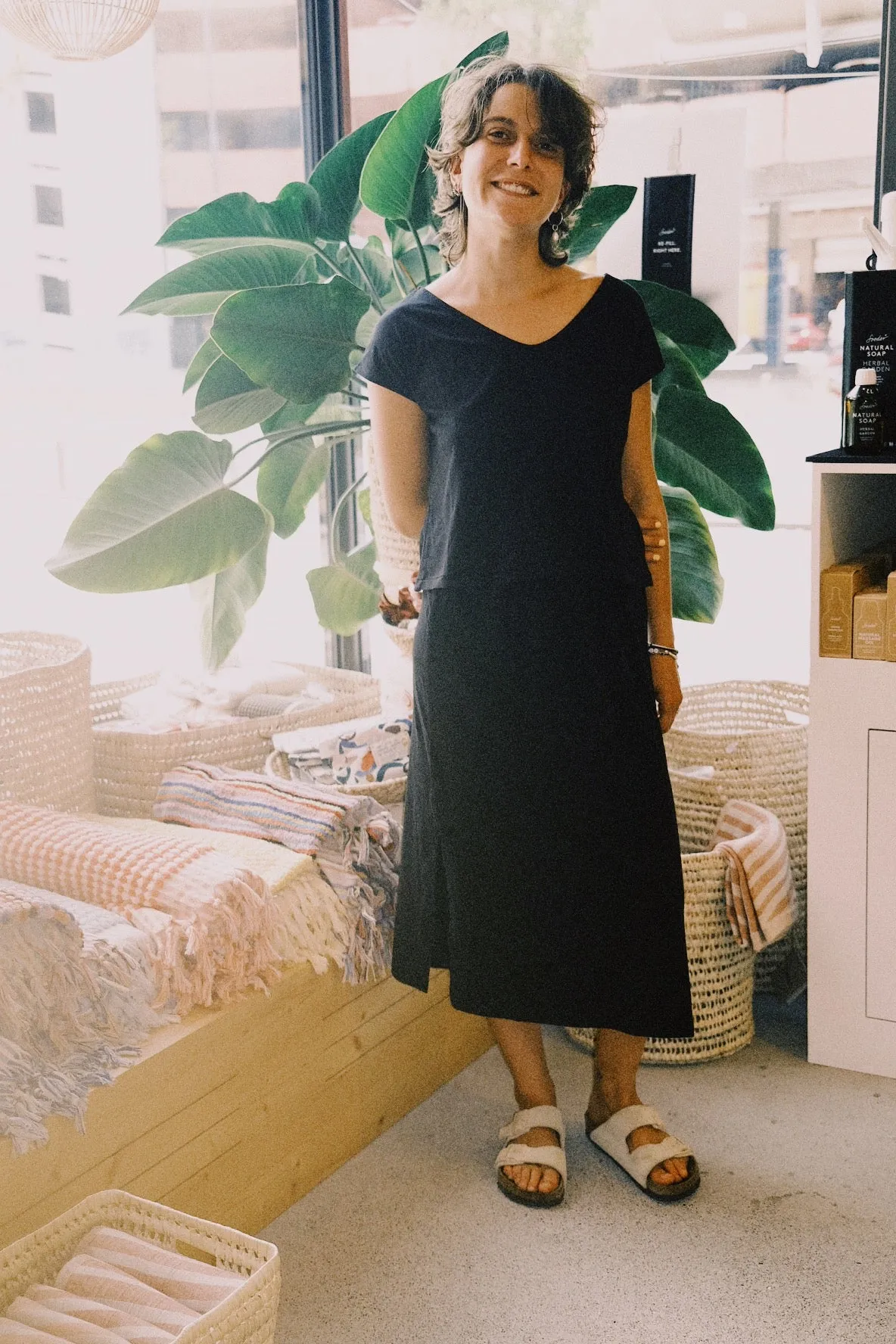 t-shirt - upcycled - soledad - black