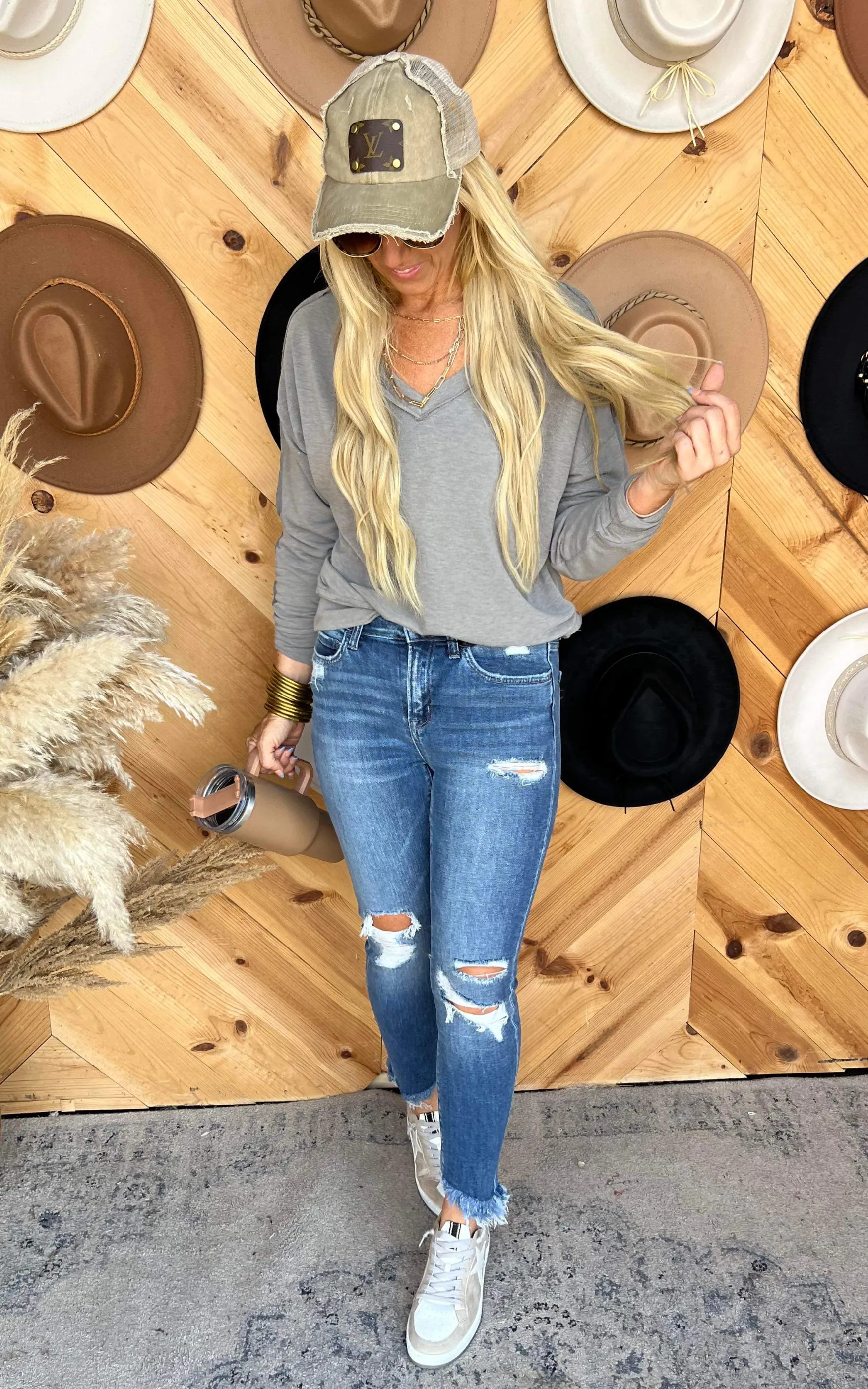 The Shanon Mid Rise Crop Skinny Denim Jeans - Mica *