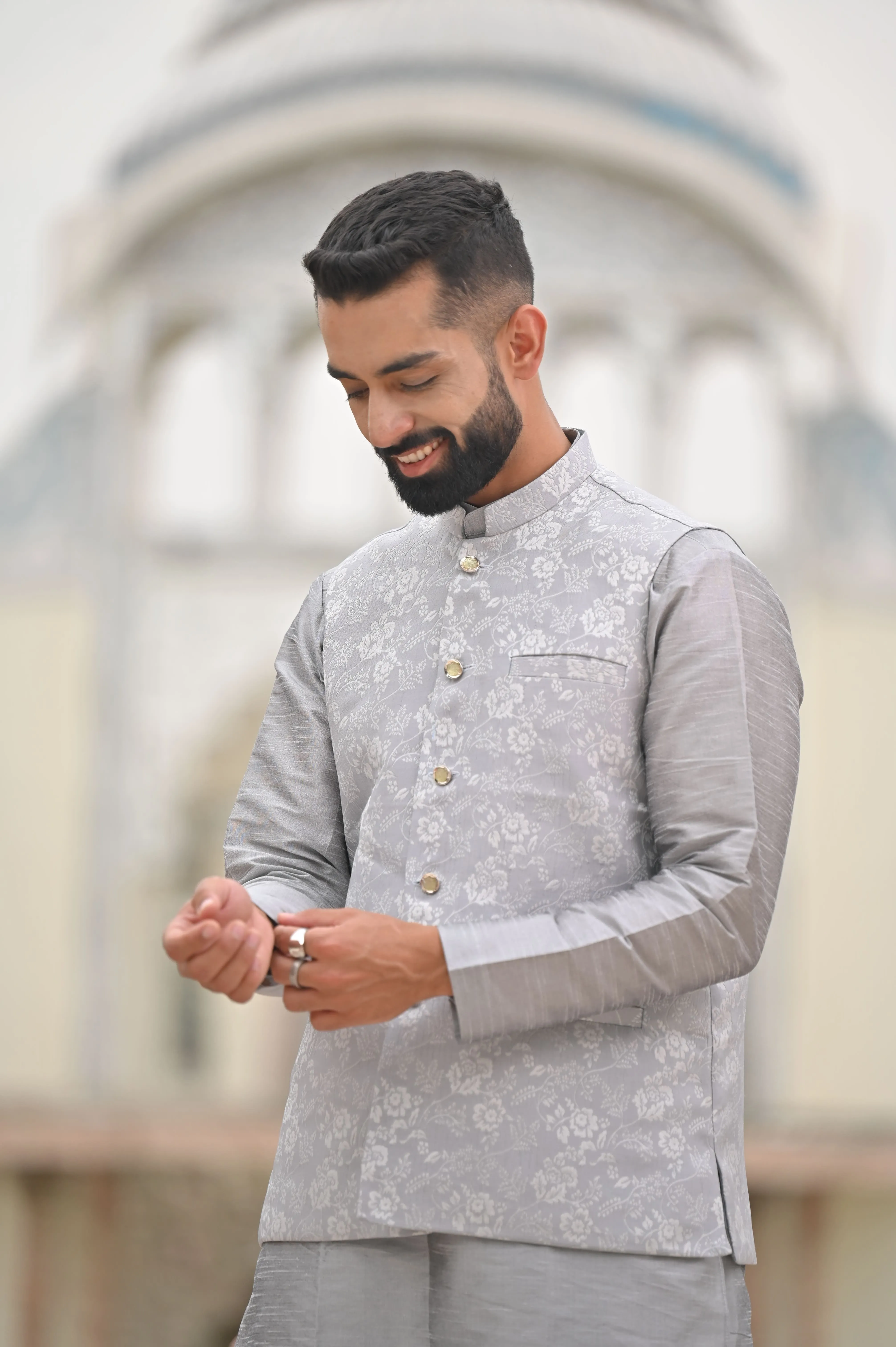 Timeless Festive Brocade Vasket
