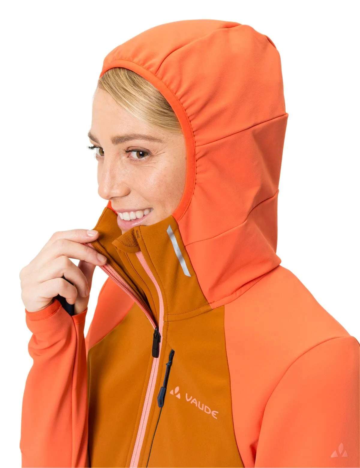 W's Larice Softshell Ski Jacket IV - Polyester & Recycled polyester